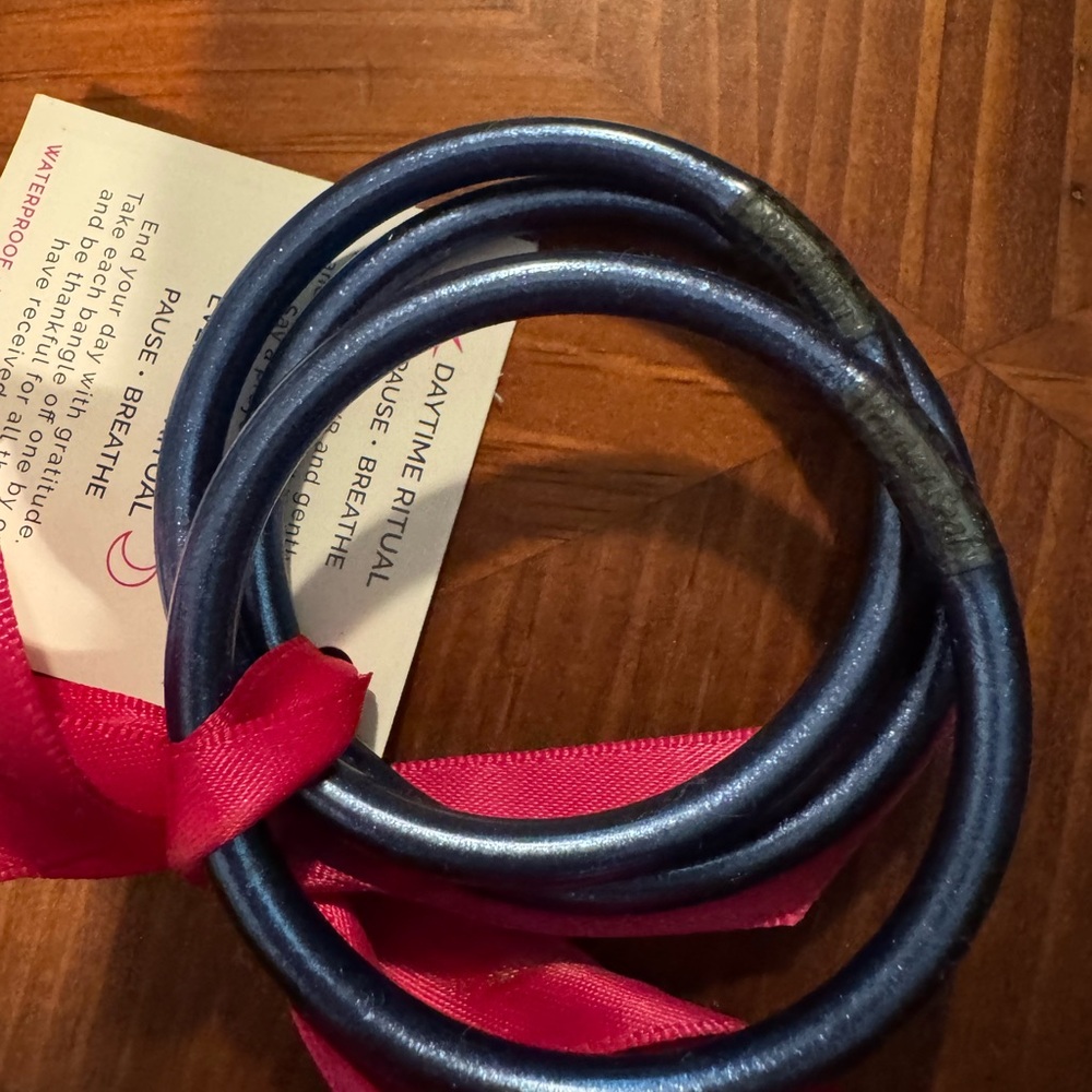Chic Blue Bangles with Pink Ribbon